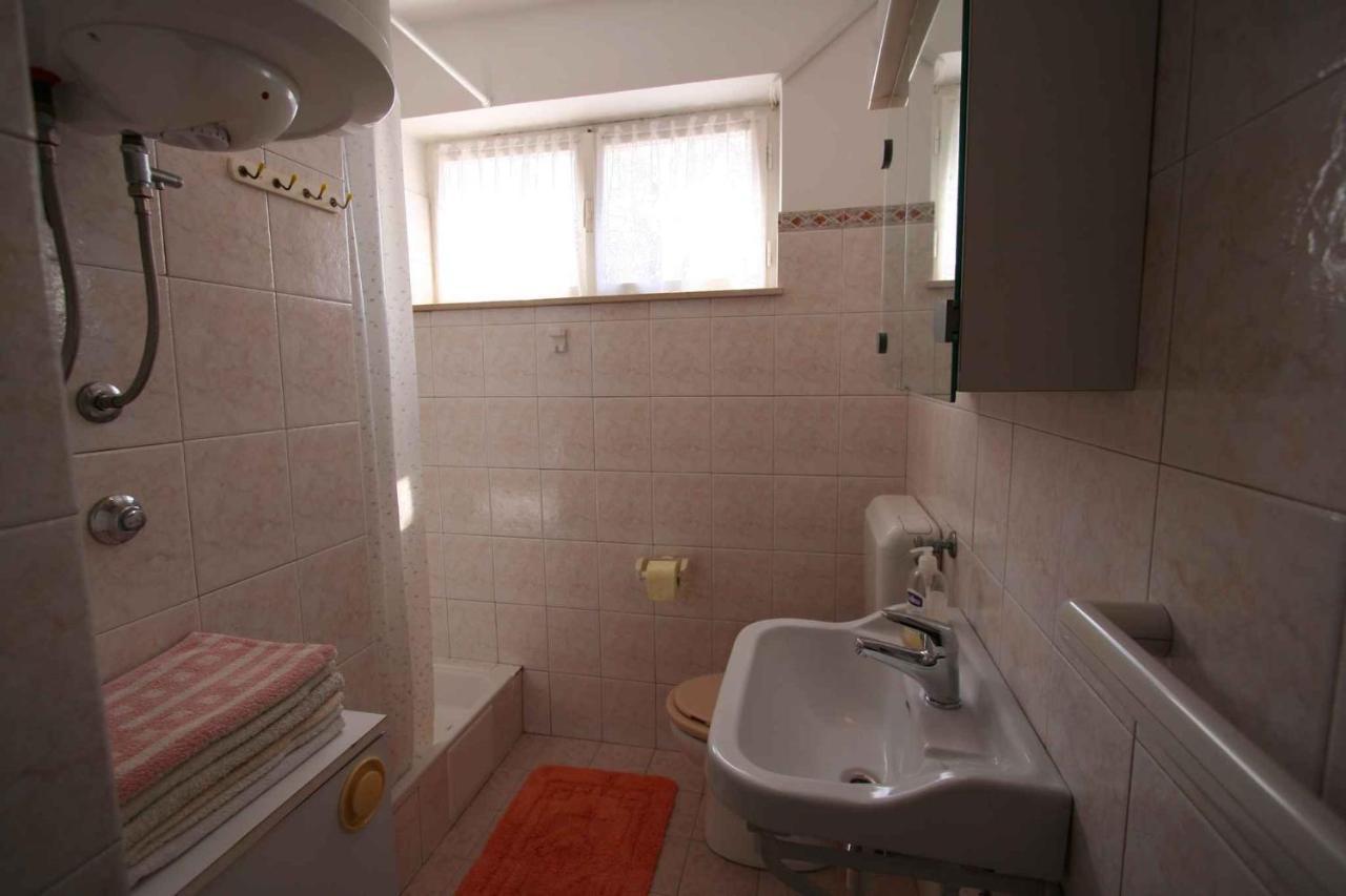 Apartment In Silo/Insel Krk 14533 Esterno foto